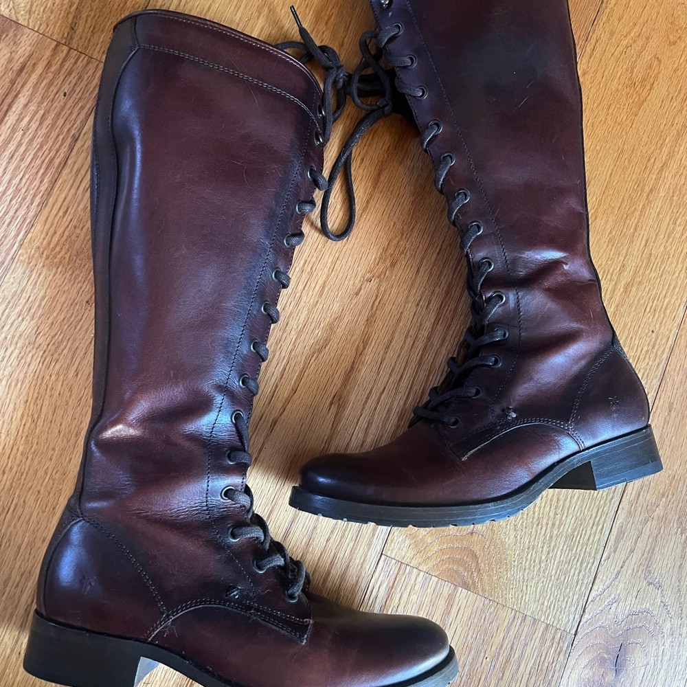 RARE FRYE Melissa Dark Brown Lace-Up Katniss Everdeen Boots for Women